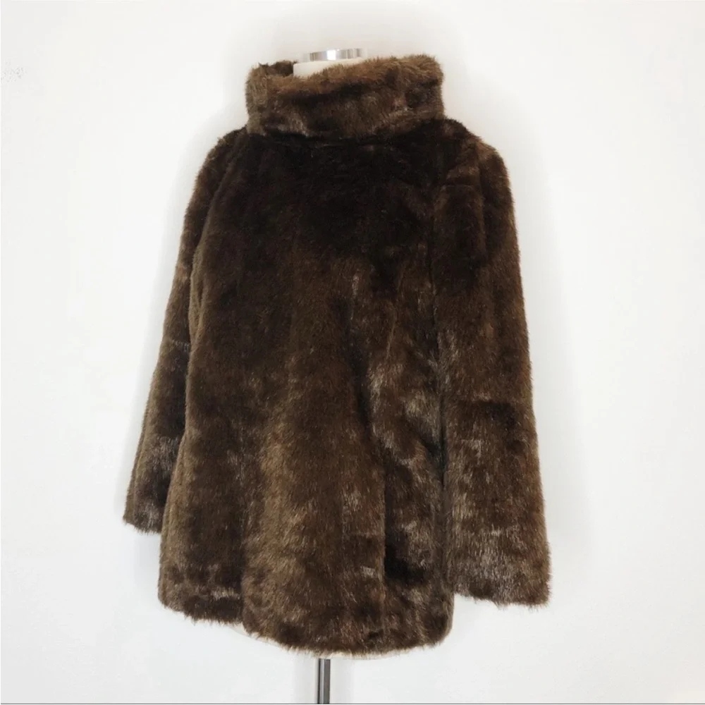 Banana Republic Brown Faux Fur Pullover Jacket with Pockets - Picture 7 of 16